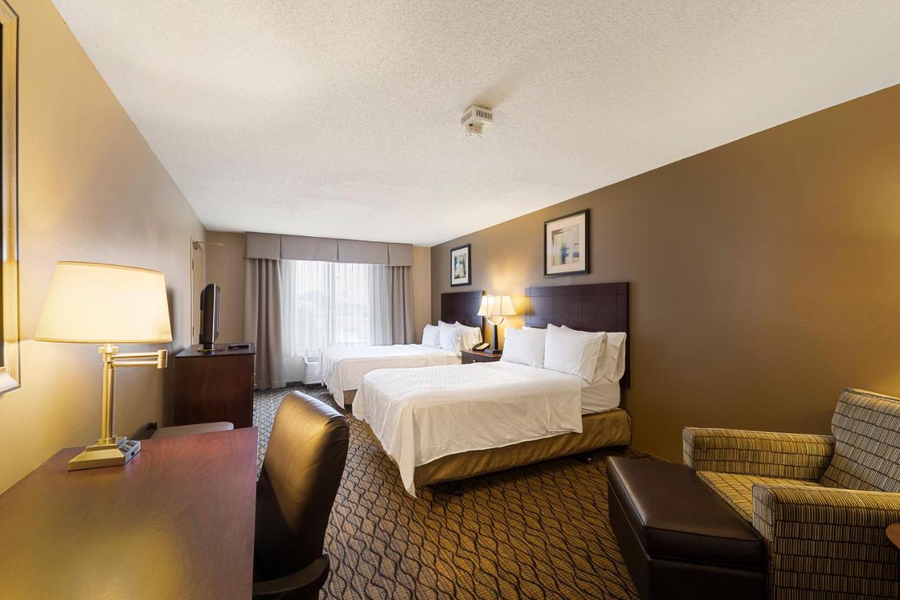 Holiday Inn Express Bloomington West By Ihg Dış mekan fotoğraf