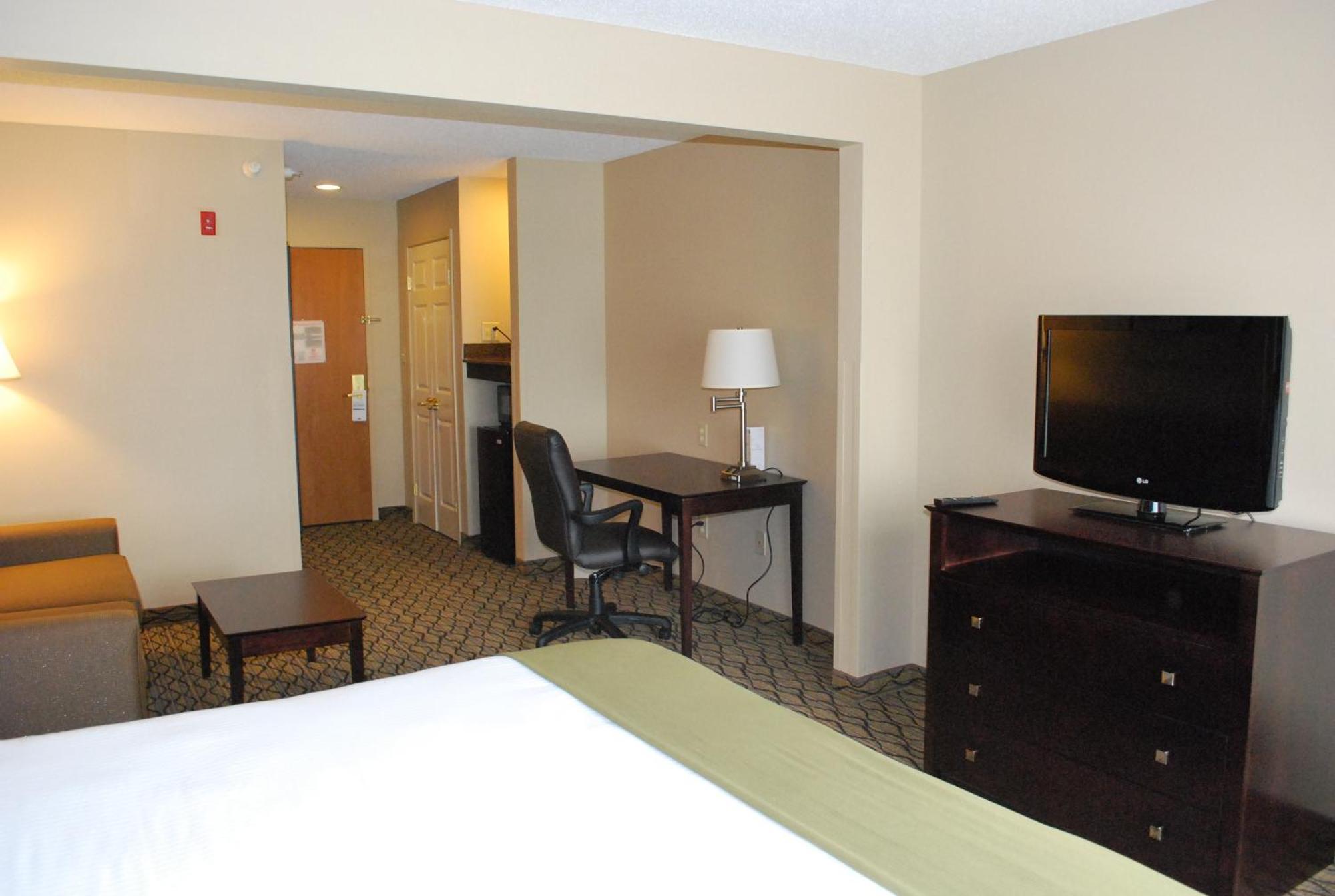 Holiday Inn Express Bloomington West By Ihg Dış mekan fotoğraf